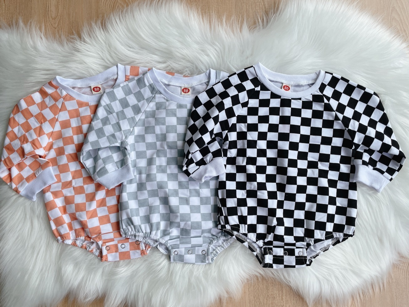 Custom moq 3 eta 7/8week moq 5 eta /4/5week Pink, white, black and white plaid long-sleeved romper