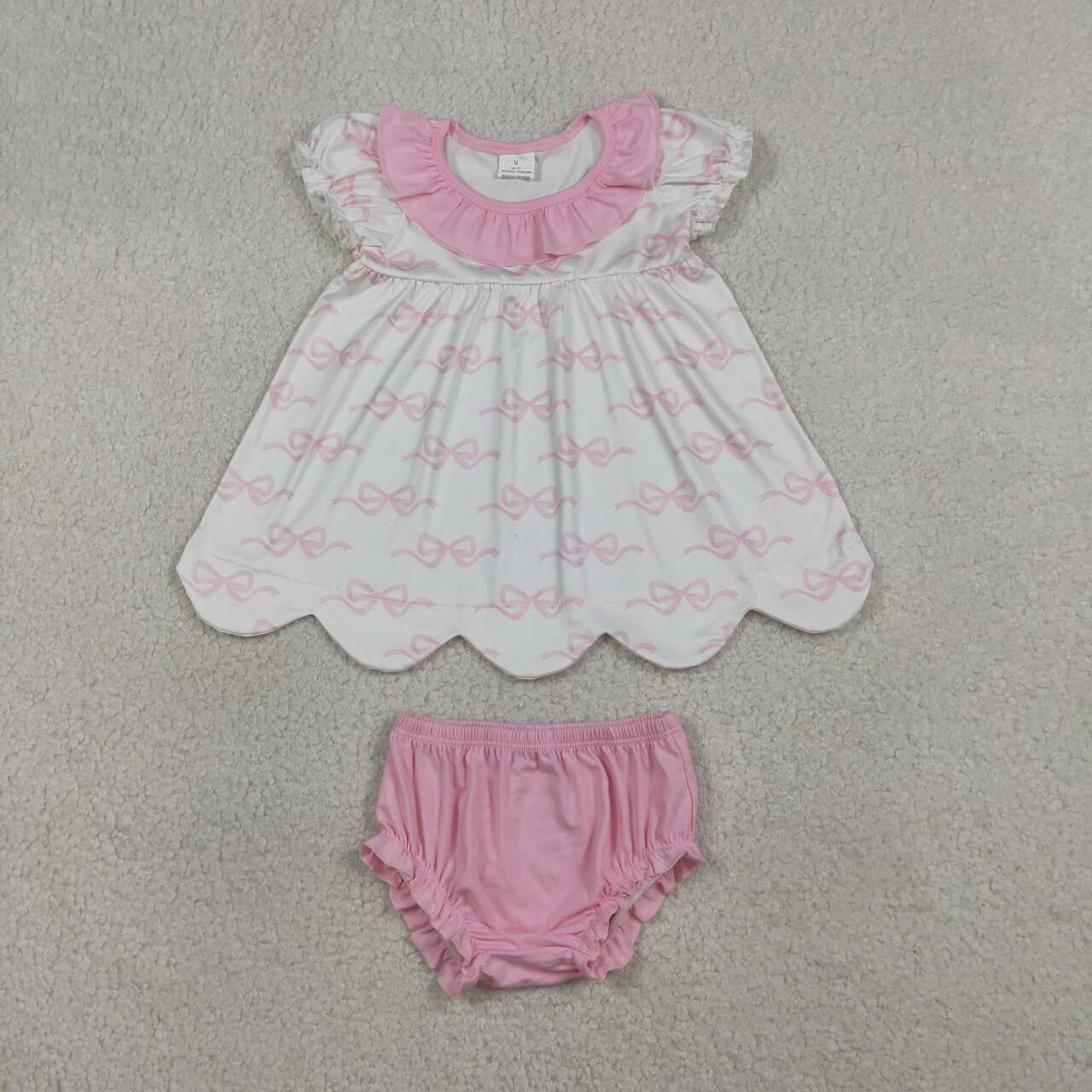 RTS NO MOQ GBO0501 Baby Girls Pink Bows Collar Scallop Tunic And Bummies Outfit Set Cute Baby Girl Clothing Set