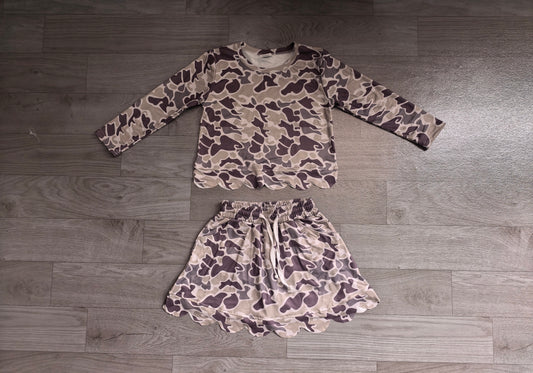 (Sample) No moq milk silk GLD1614（GT1685+GLK0297 ）Baby Girls Grey Camo Print Long Sleeve Scallop Hem Top Skort Clothes Set
