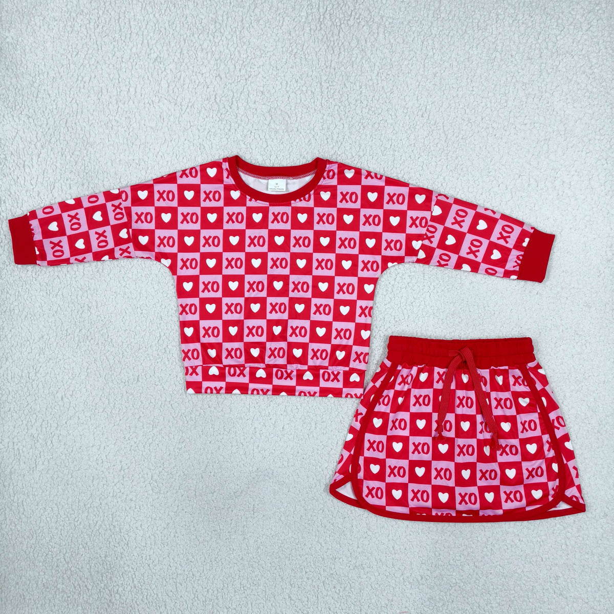 NEW RTS NO MOQ milk silk GLD1826 Baby Girls Valentines Hearts XOXO Checked Print Long Sleeve Top Skirt Short Clothes Set
