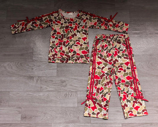 (Sample) No moq milk silk GLP3429 Baby Girls Red Green Camo Print Red Bow Long Sleeve Top Wide Leg Pant Clothes Set