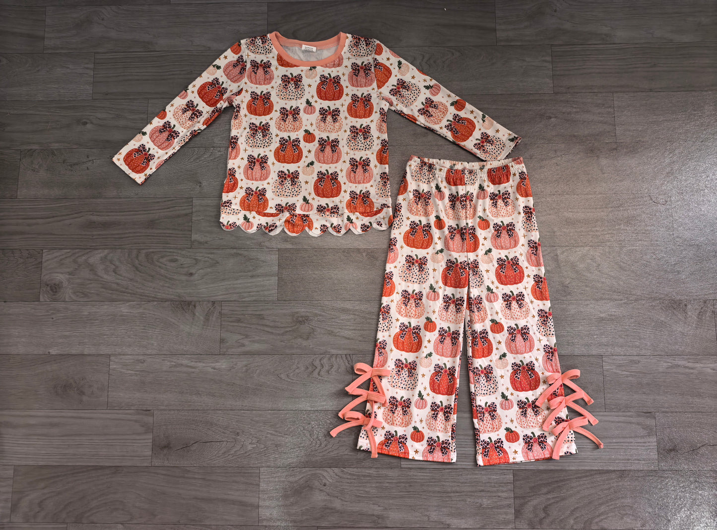 (Sample) No moq milk silk GLP3435 Baby Girls Leopard Bows Pumpkins Scallop Top Bows Pants Fall Clothes Set