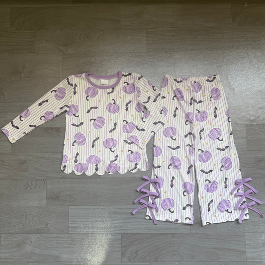 (Sample) No moq milk silk GLP3438 Baby Girls Stripe Bat Pumpkin Print Scallop Trim Long Sleeve Top Bow Pants Halloween Clothes Set