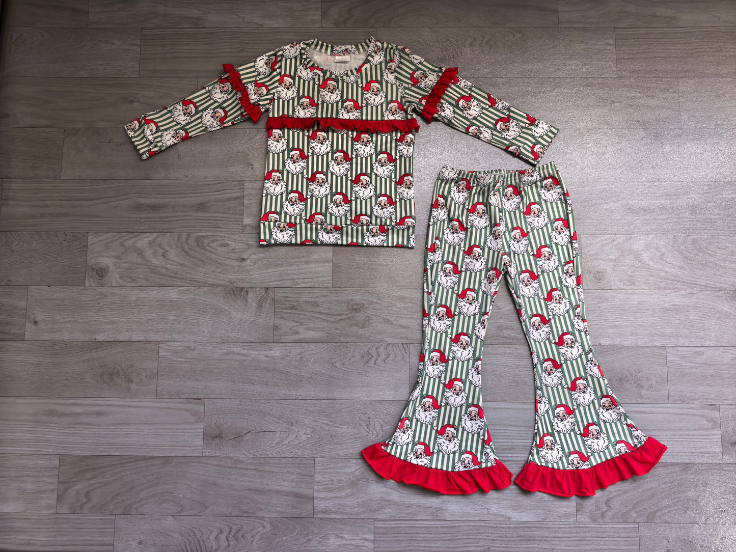 (Sample) No moq milk silk GLP3452 Baby Girls Santa Green Stripe Print Long Sleeve Top Bell Bottom Flare Pants Christmas Clothes Set