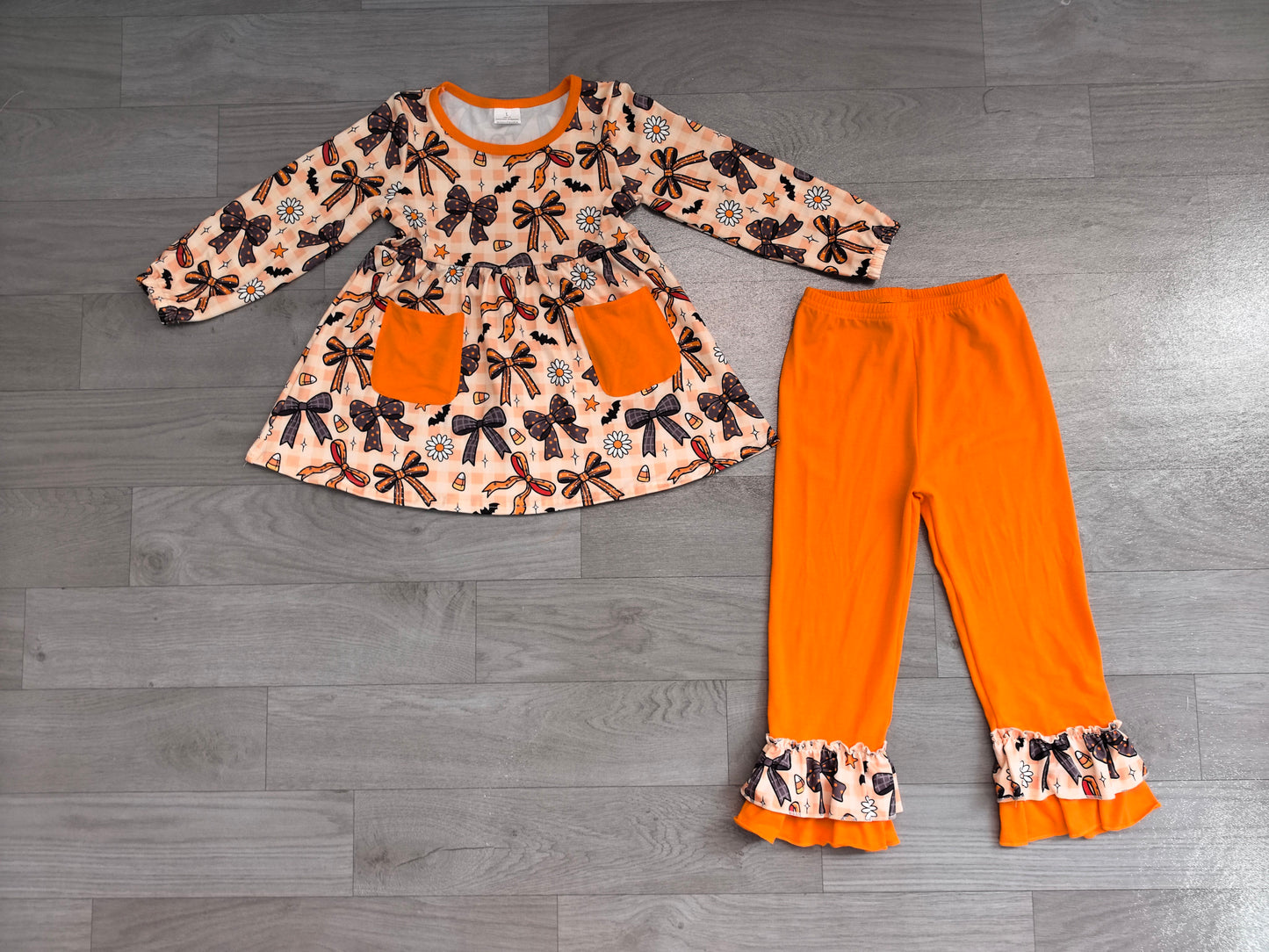 (Sample) No moq milk silk GLP3534 Baby Girls Halloween Bat Floral Print Pocket Tunic Top Matching Ruffle Hem Pants Clothes Set
