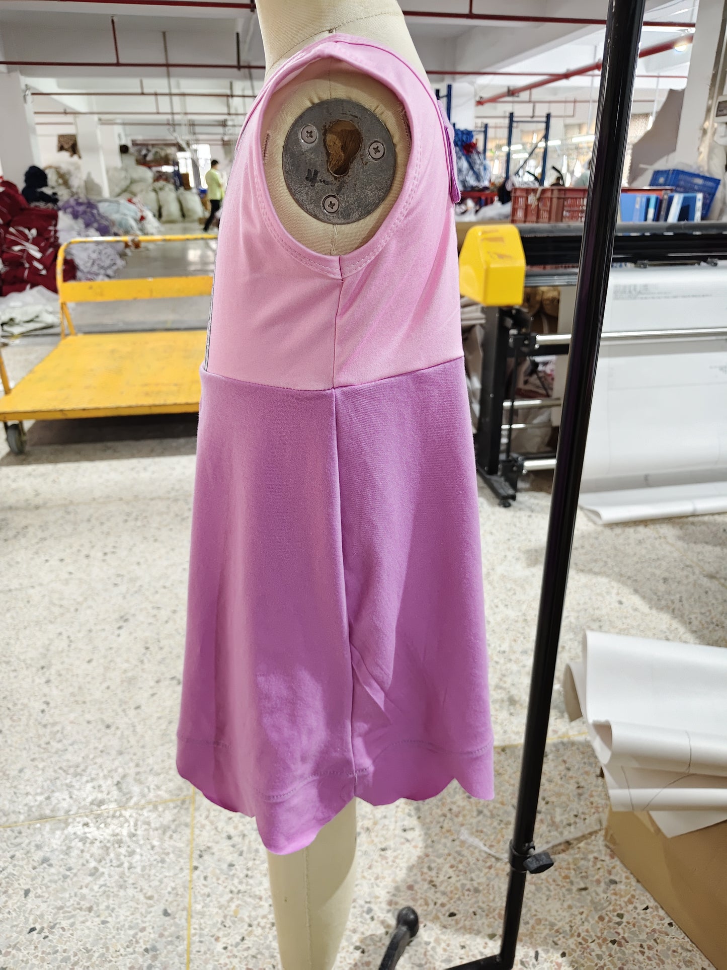(Sample) No moq GSD2518  Baby Girls Summer Hot Pink Sleeveless Knee Length Dress