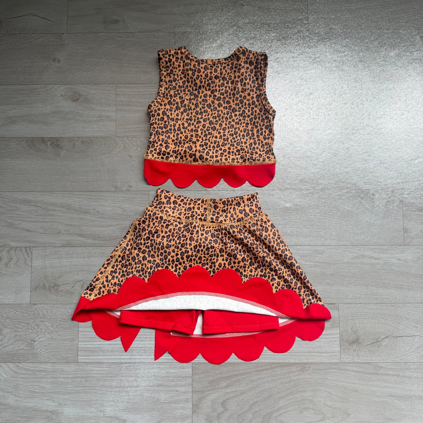 (Sample) No moq yoga fabric GSD4234 Yoga Baby Girls Leopard Print Bow Vest Top Matching Scallop Skort Two Piece Yoga Active Clothes Set