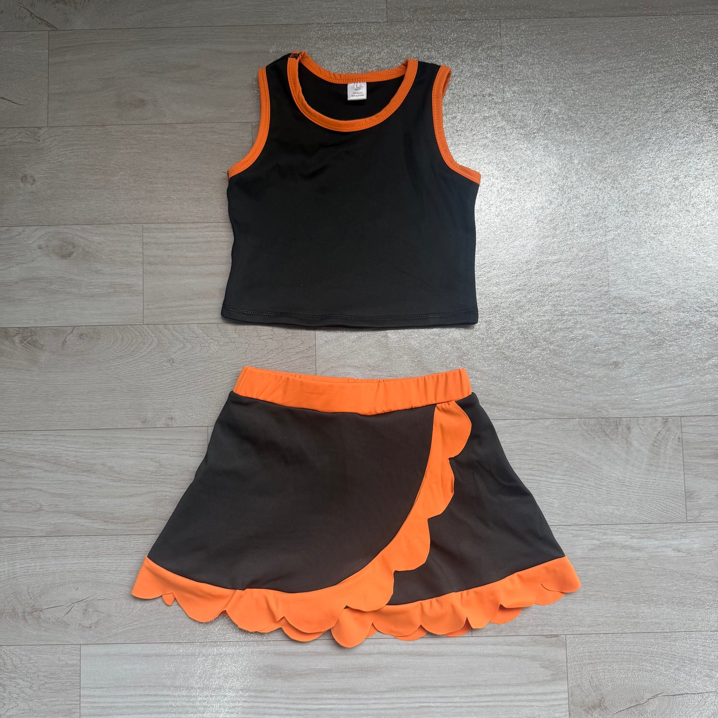 (Sample) No moq yoga fabric cotton GSD4259 Yoga Baby Girls Block Orange Black Scallop Edge Vest Short Skirt Active Outfit Sets