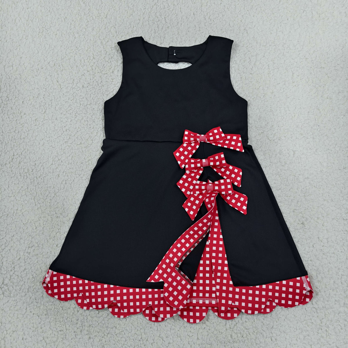 NEW RTS NO MOQ yoga fabric GSD4263 Yoga Baby Girls Black Red Scallop Trim Short Sleeve Knee Length Dress