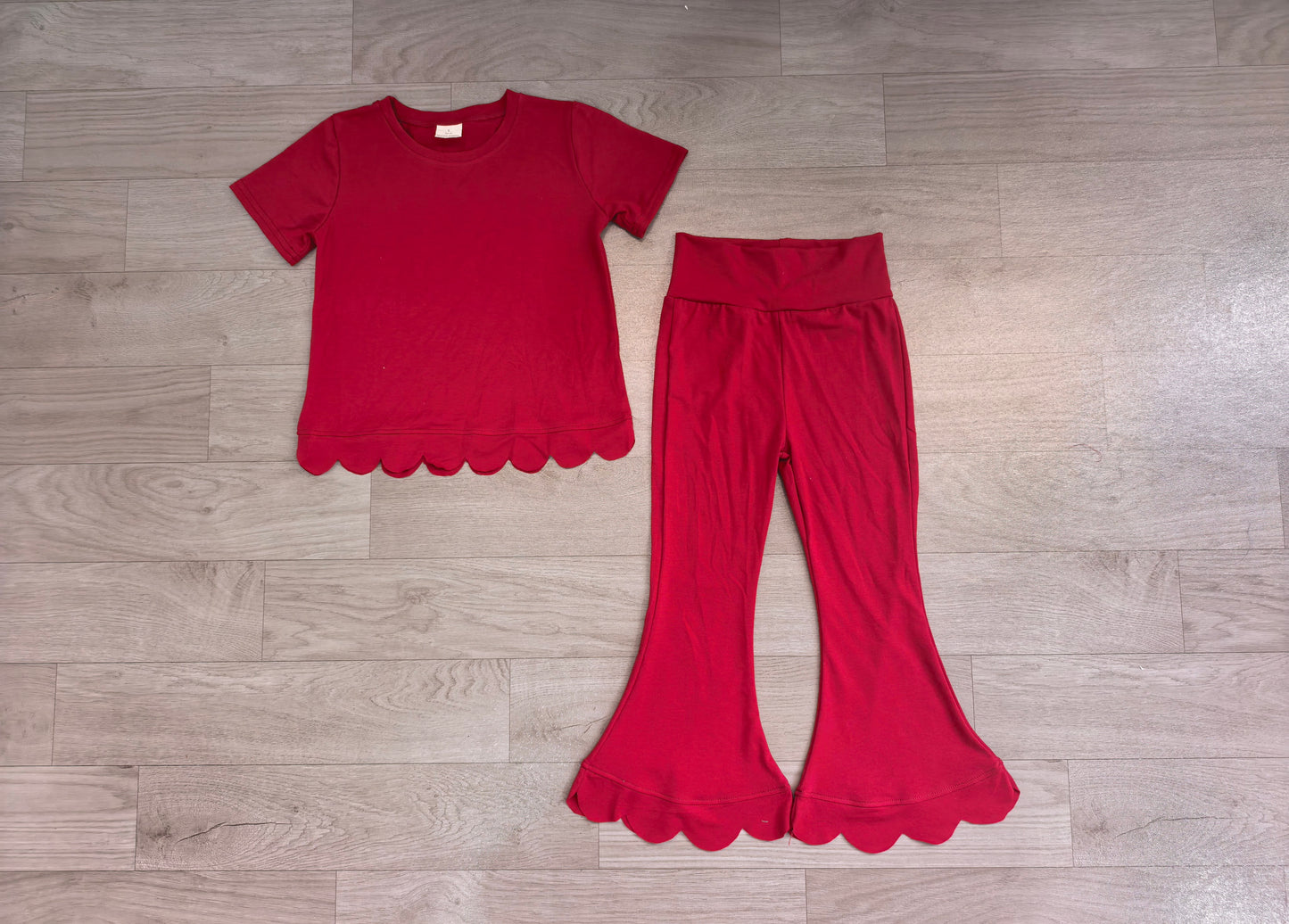 (Sample) No moq milk silk GSPO2344（GT1774+P1082）Baby Girls Maroon Short Sleeve Shirts Top Flare Pant Scallop Clothes Sets