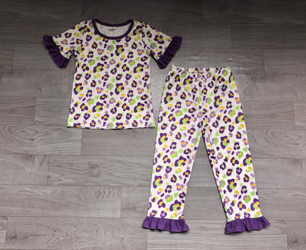 (Sample) No moq milk silk GSPO2388 Baby Girls Leopard Print Short Sleeve Top Ruffle Hem Pant Pajamas Set