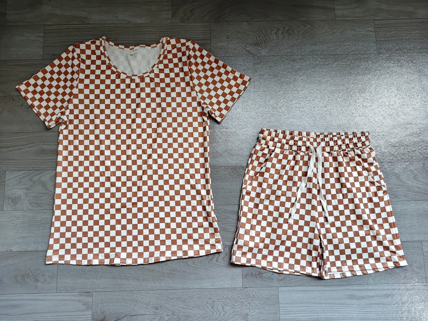 (Sample) No moq milk silk GSSO2680 Adult Women Khaki Plaid Print Short Sleeve Button Front Top Shorts Pajama Set