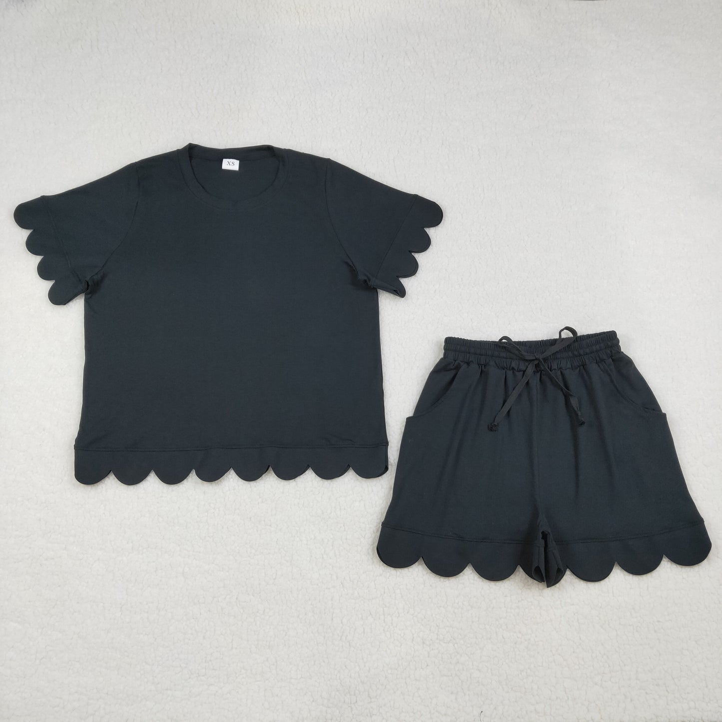RTS NO MOQ GSSO3200 Adult Women's Black Scallop Short Sleeve Shirt And Shorts Set Top Bottom Outfit Casual Two-Piece Clothing