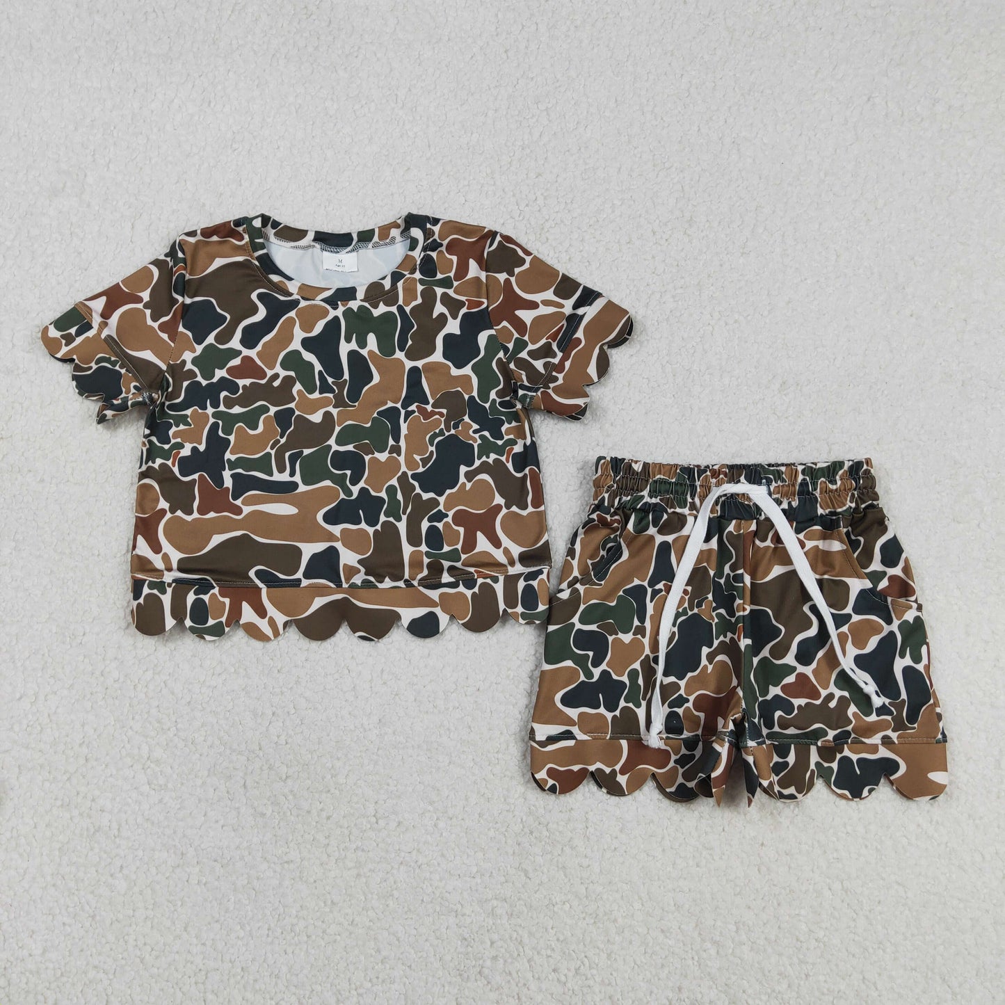 RTS NO MOQ GSSO3228 Baby Girls  Brown Camouflage Print Top with Scallop Shorts Outfit Set for Infants