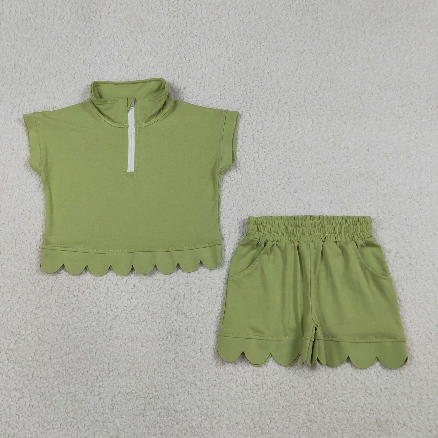 RTS NO MOQ cotton GSSO3375 Kids Girls Green Plaid Scallop Edge Short Clothes Set