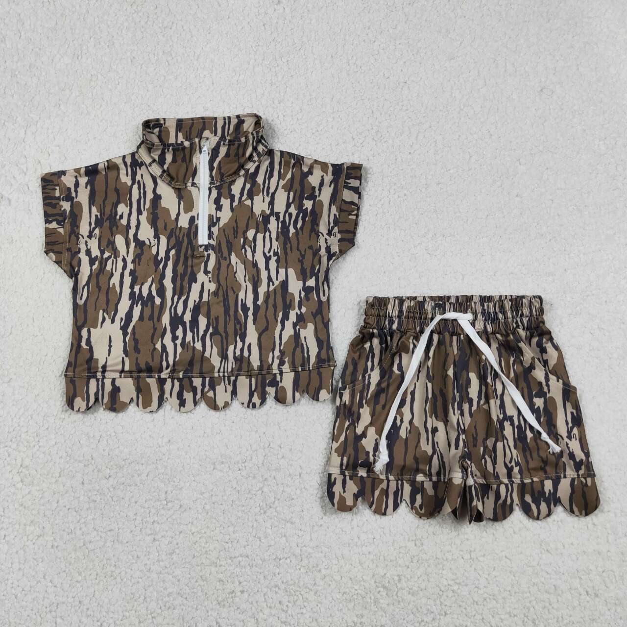 RTS NO MOQ milk silk GSSO3563 Baby Girls Camo Zip Top Scallop Shorts Set