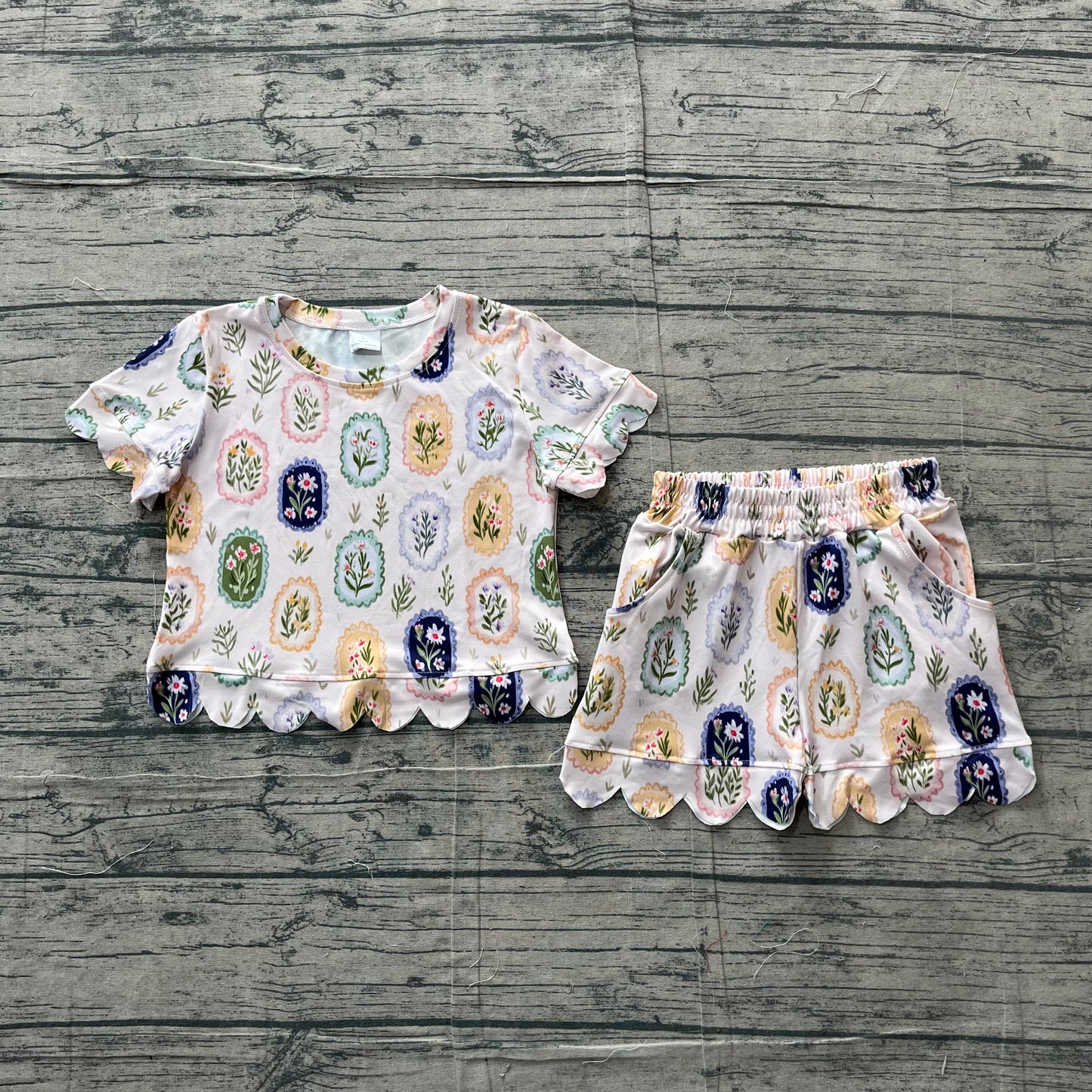 (Sample) No moq milk silk GSSO3643 Baby Girls Colorful Flowers Top Short Scallop Clothes Sets