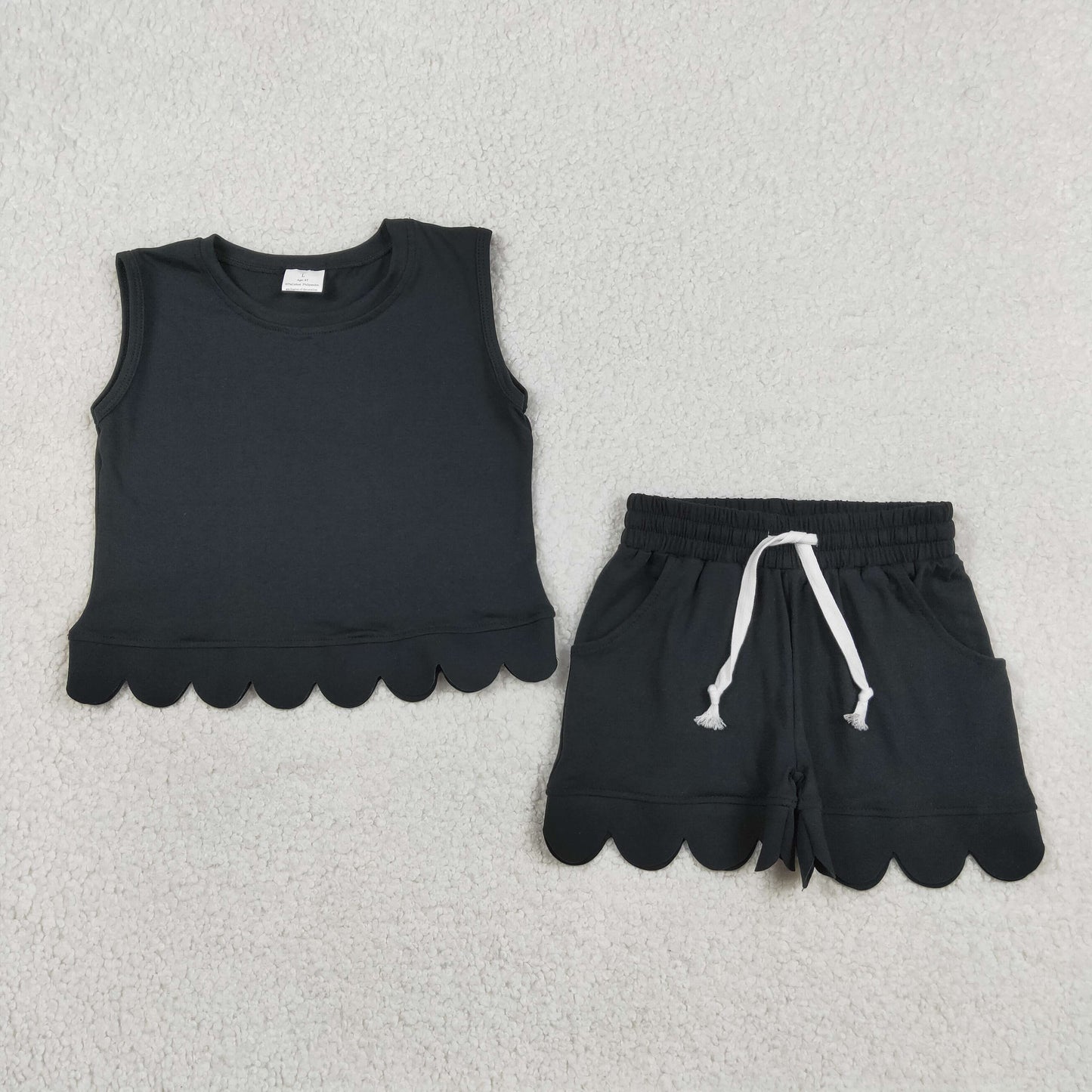 RTS NO MOQ cotton GSSO3733 Baby Girls Black Sleeveless Top Scallop Edge Pocket Short Casual Set