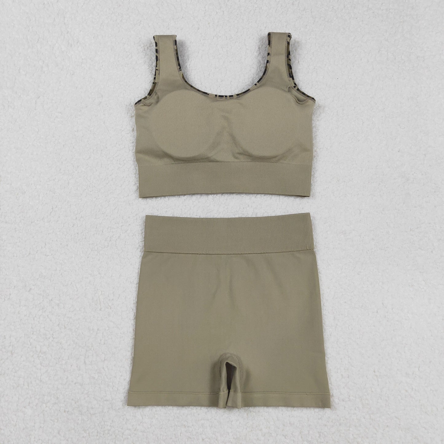 RTS NO MOQ Sibling Adult Women's camouflage Tank Top and shorts and set