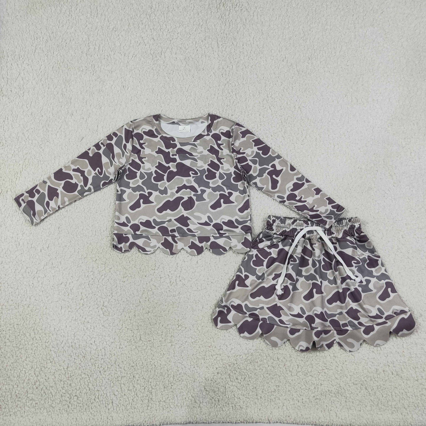 RTS NO MOQ Sibling milk silk Baby Girls Long Sleeve Camo Top Skirt Short Scallop Outfit