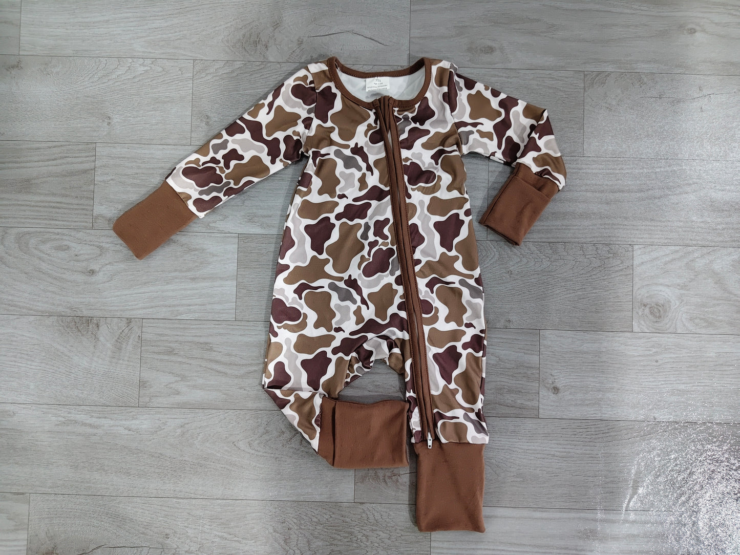 (Sample) No moq LR2948 Baby Boys Camo Two Way Zipper Convertible Crotch Zip Rompers