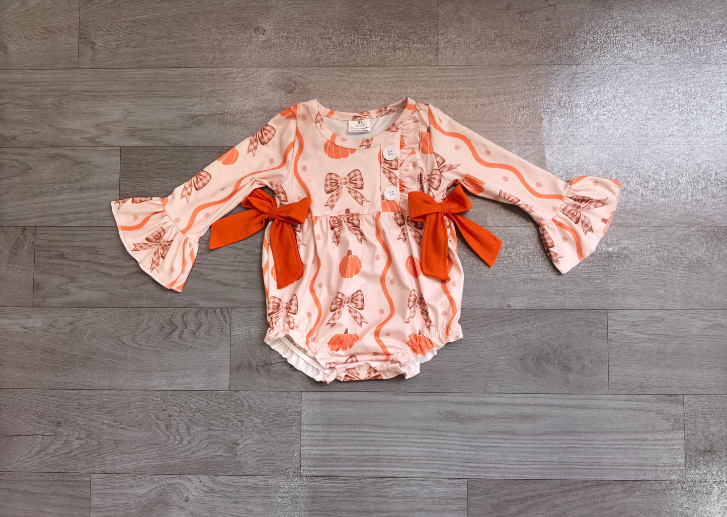 (Sample) No moq LR3083 Baby Girls Stripe Pumpkin Bow Long Sleeve Button Ruffle Hem Romper