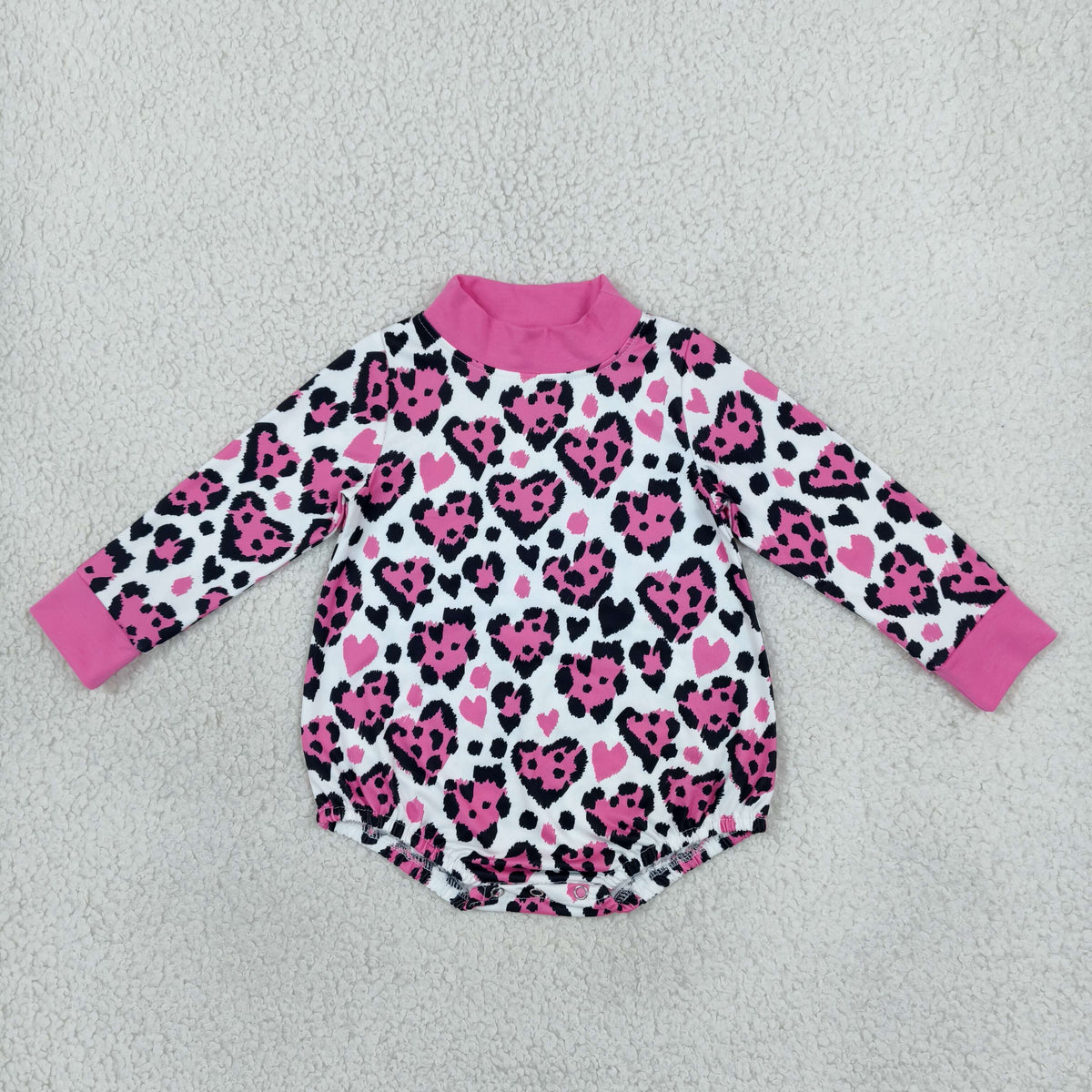 NEW RTS NO MOQ milk silk LR3332 High Neck Baby Girls Long Sleeve Pink Black Leopard Hearts Mock Neck Valentine's Romper