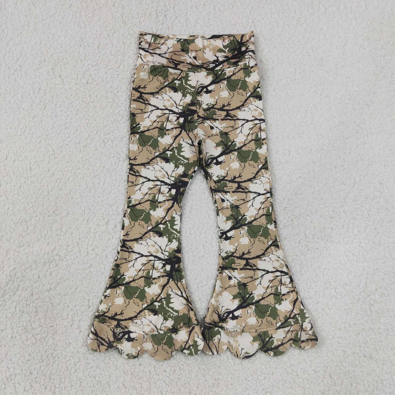 NEW RTS NO MOQ milk silk P1035 Baby Girls Leaves Camo Scallop Edge Flare Leg Pants