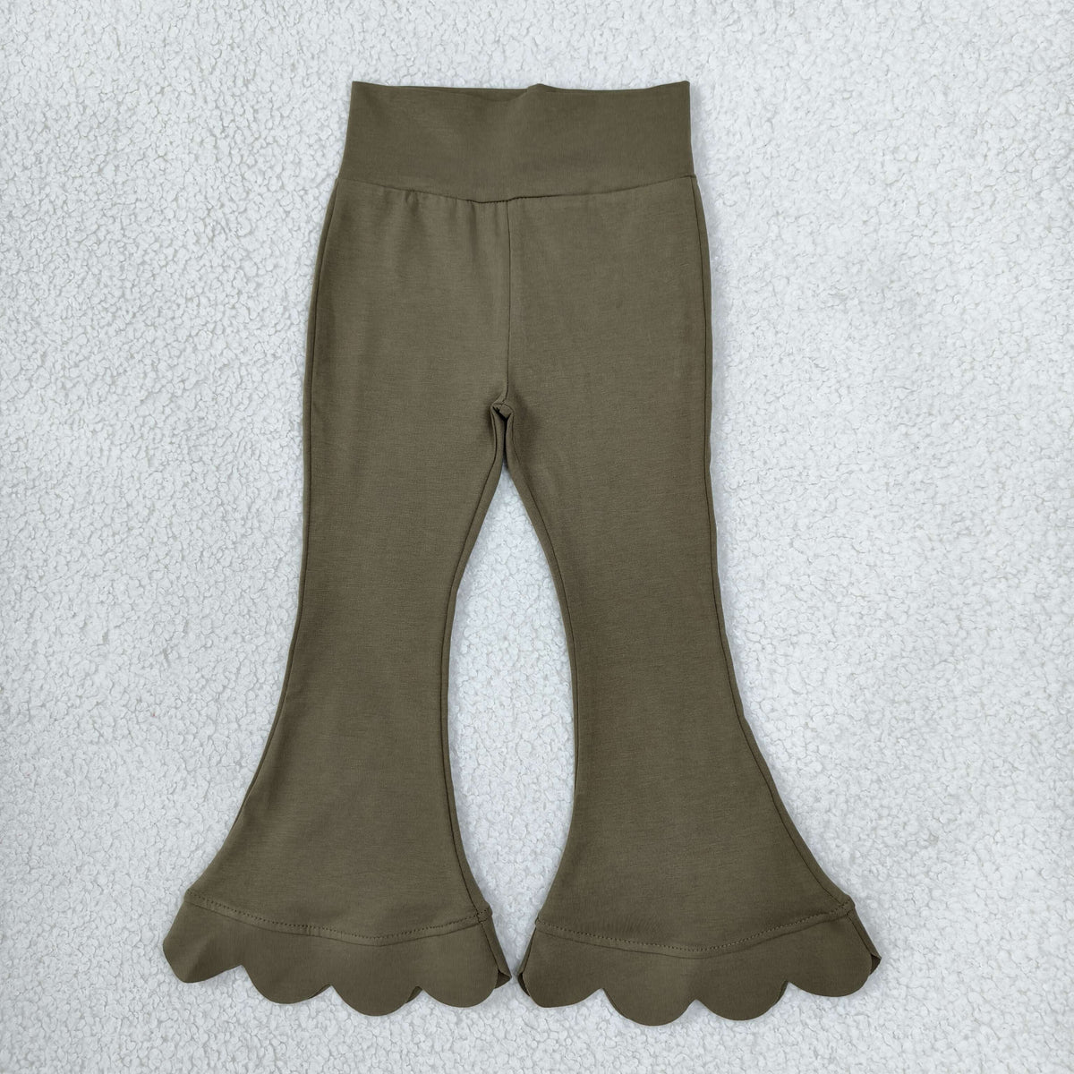 NEW RTS NO MOQ cotton P1080 Baby Girls Olive Scallop Bell Bottom Pants Spring Casual Trousers Bottom