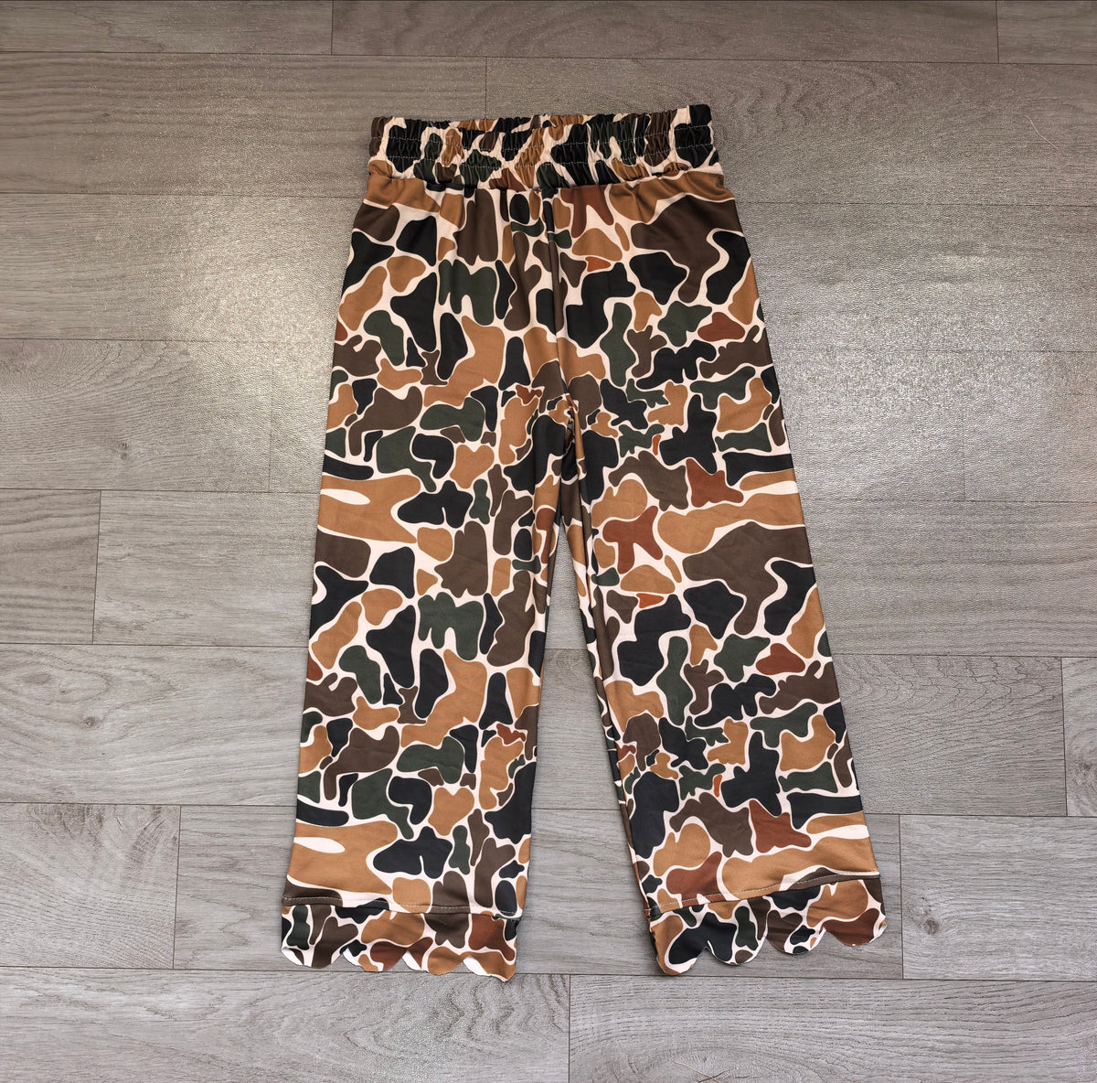 (Sample) No moq milk silk P1145 Baby Girls Dark Brown Camo Scallop Pants Bottom
