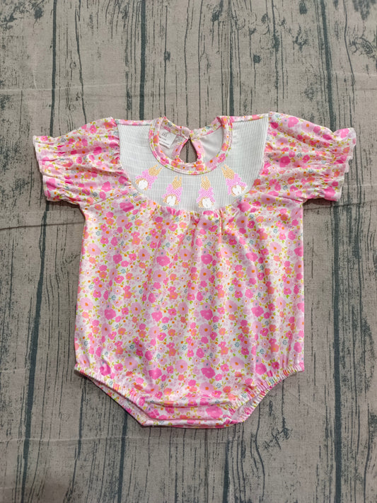 (Sample) No moq SR3785 Smocked Embroidery Baby Girls Pink Flowers Easter Ruffle Rompers Bow Rabbits Spring Summer Outfit for Infants