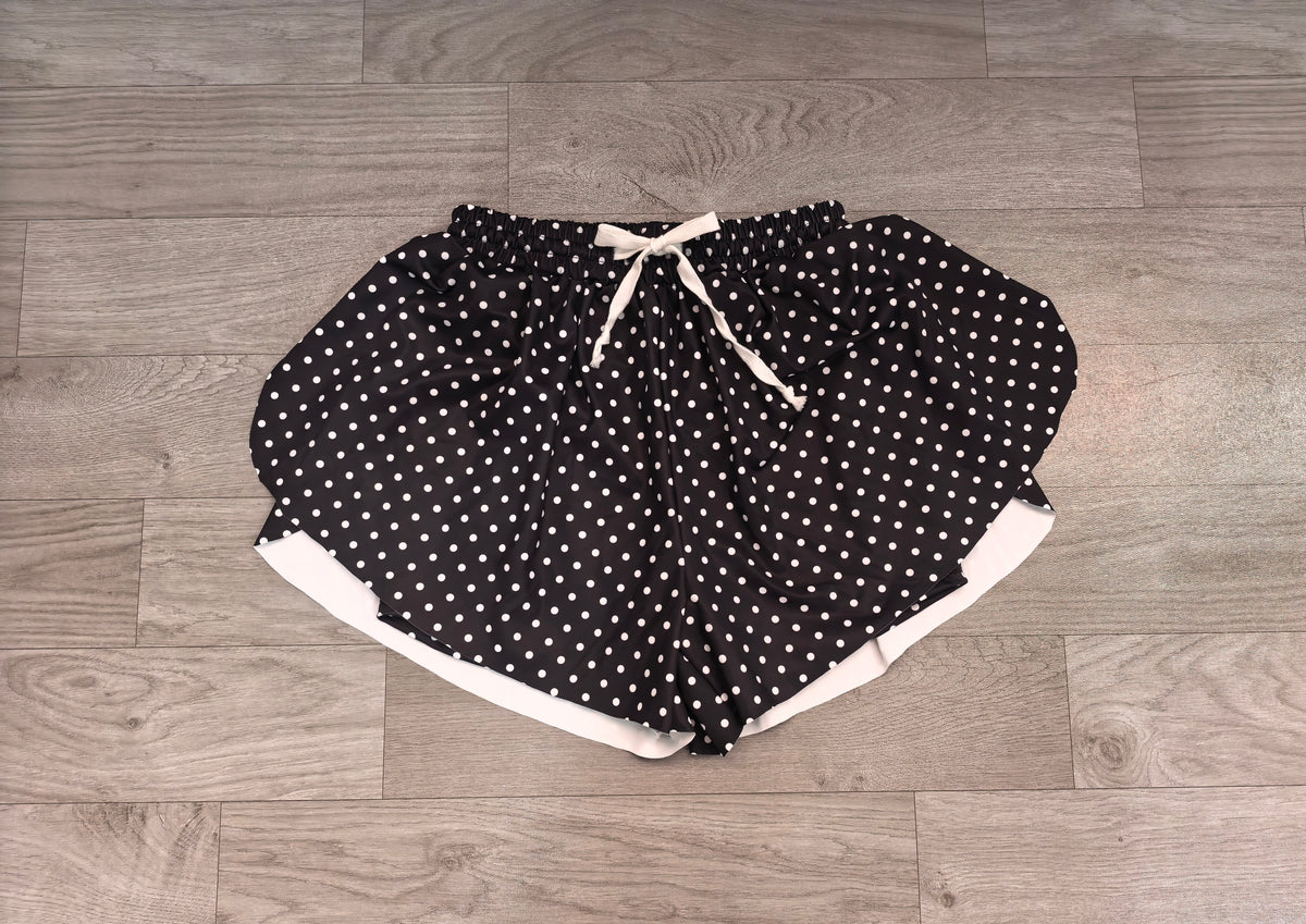 (Sample) No moq yoga fabric SS0975 Yoga Adult Women Black Polka Dots Yoga Active Butterfly Shorts Bottom