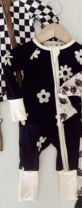 custom moq 5 eta 6-7 weeks  black and white   black and white   black romper
