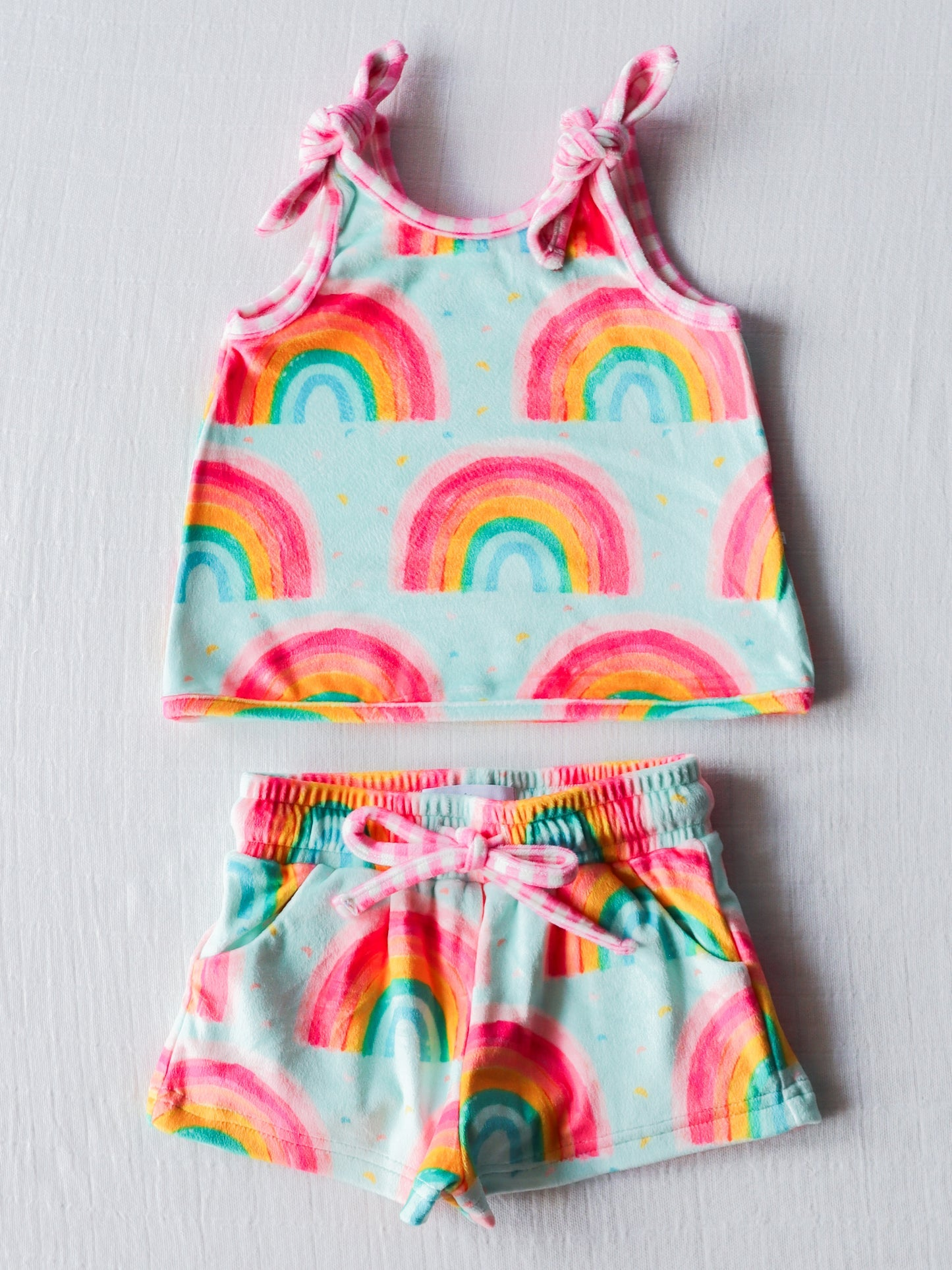 deadline time  MAY 9 Rainbow short sleeve shorts set