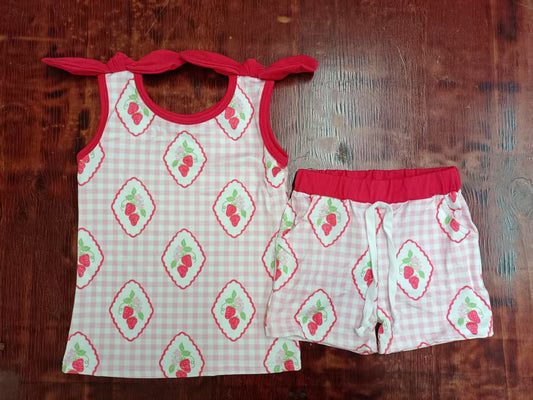 Custom moq 3 eta 6-7weeks baby girls clothes strawberry sleeveless shorts sets