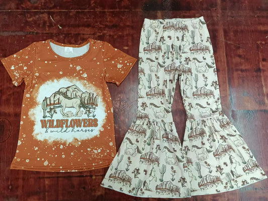 Custom moq 3 eta 6-7weeks Running Horse Pattern Brown and Orange Short Sleeve Top & White Flared Pants Set