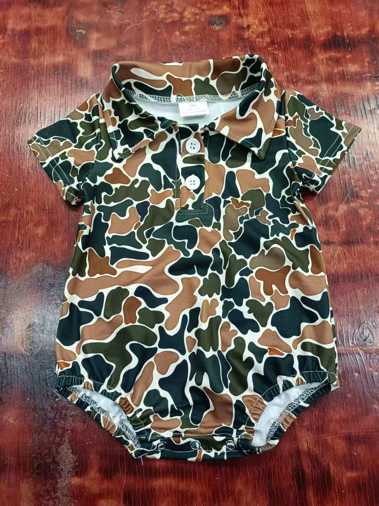 Custom moq 3 eta 6-7weeks baby boys clothes camouflage short sleeve romper