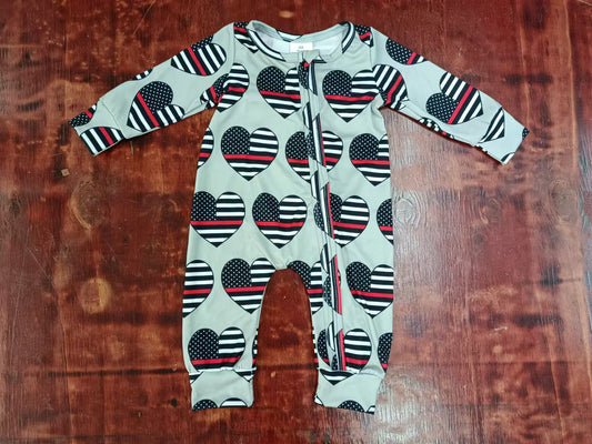 Custom moq 3 eta 6-7weeks  Love flag long romper