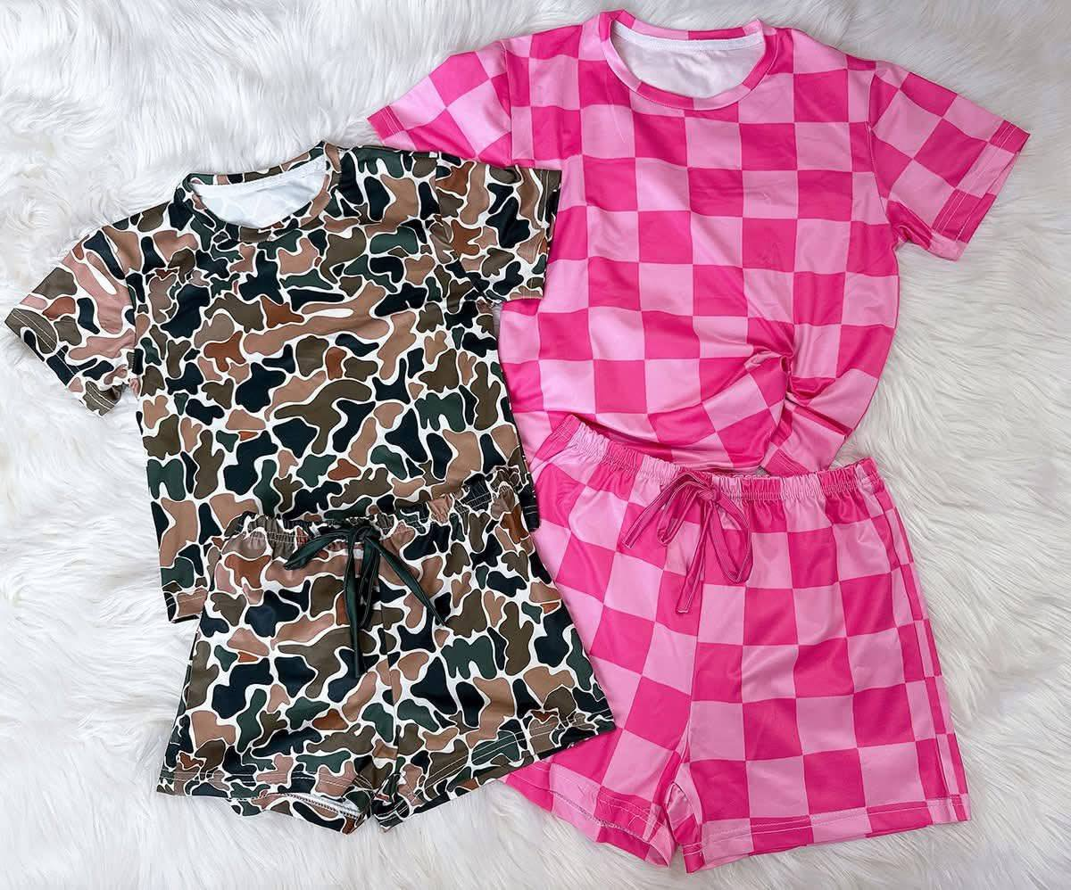 Custom moq 5 each style eta 6-7weeks baby girl short sleeve shorts set 1 and sets 2 and adult set 1 and adult set 2