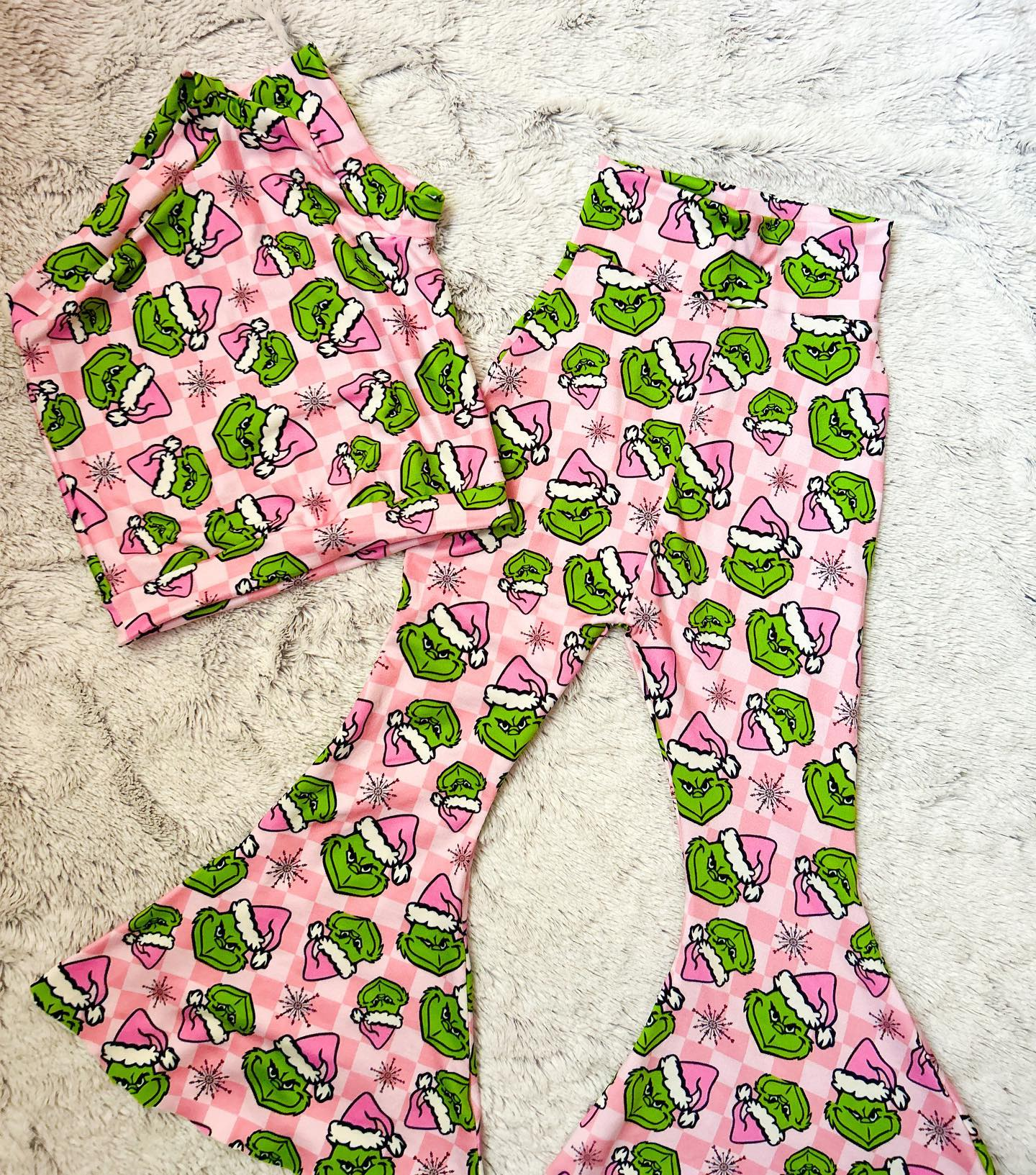Deadline October 2  custom no moq eta 6-8weeks Christmas Animal Character Pattern Pink Plaid Off-shoulder Top Flared Pants Set