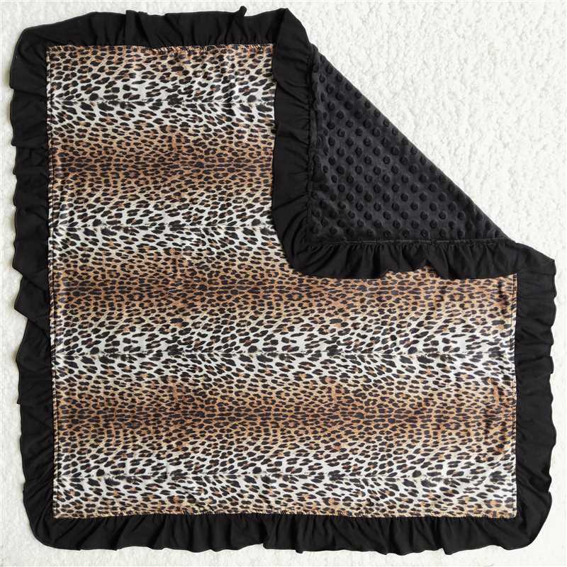 6 B11-16 leopard black lace blanket