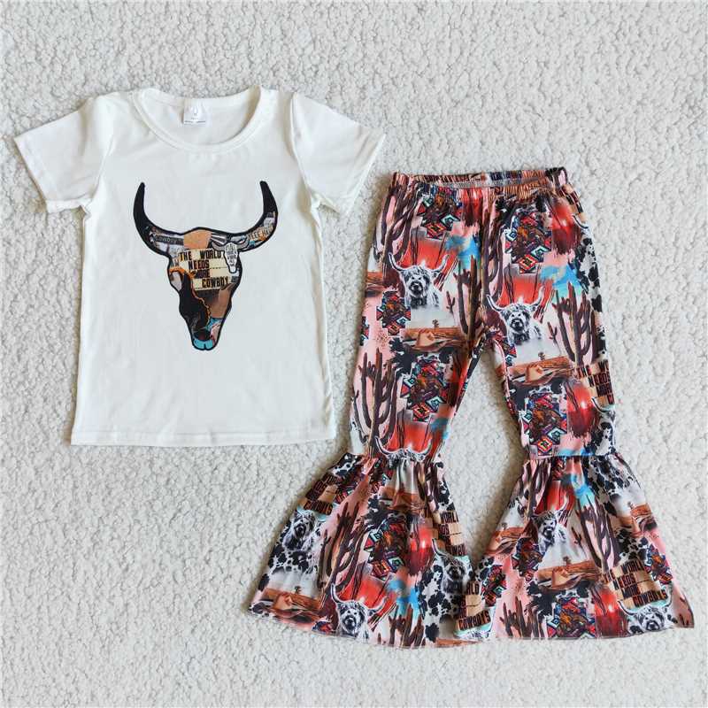 Bull Tau White Short Sleeve Flared Pants Suit