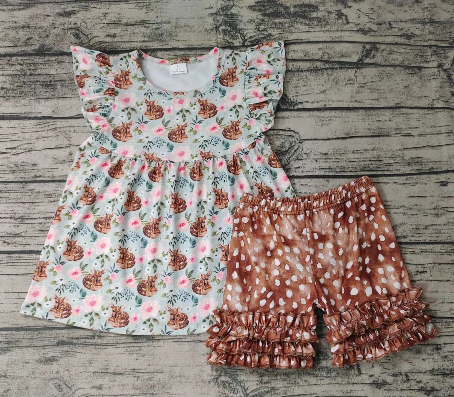 SUMMER top with shorts