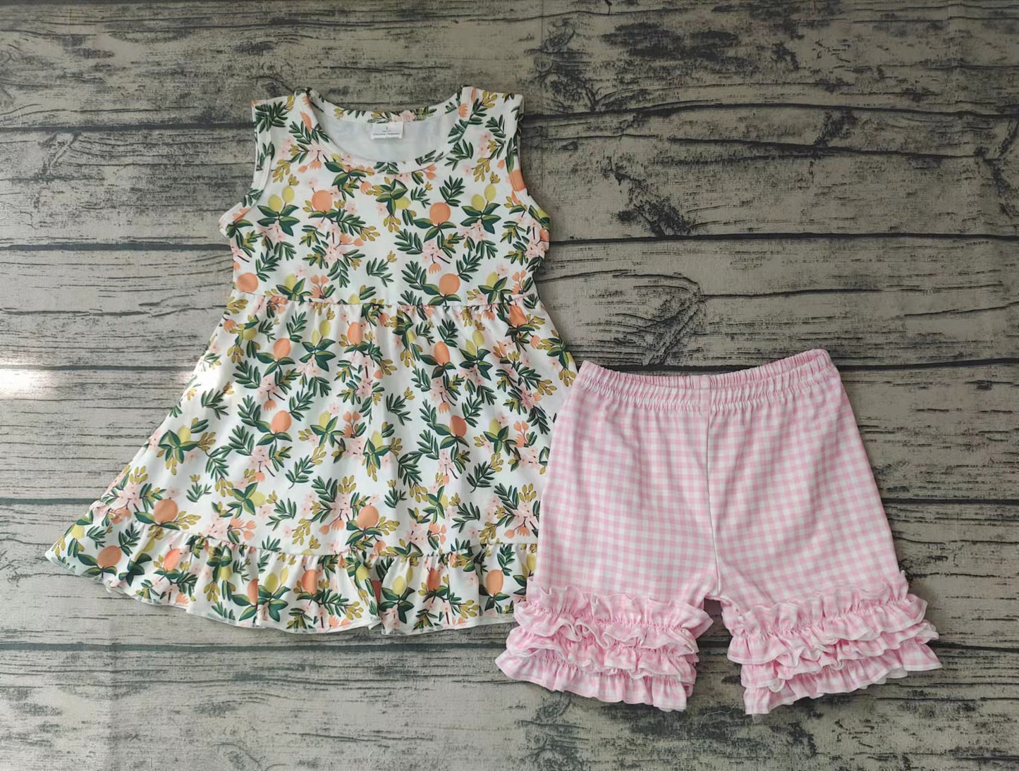 flowers  fruit outfits