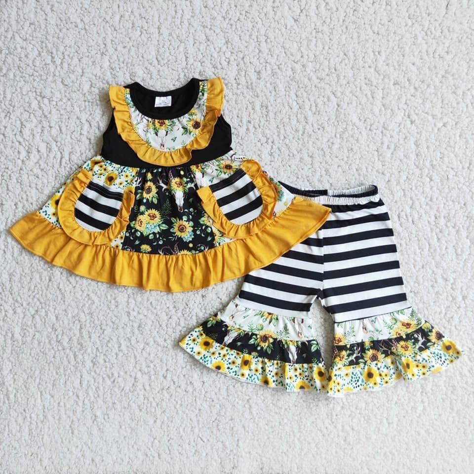 SUNFLOWERS WITH POCKET OUTFITS