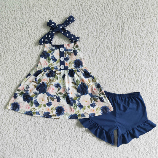 blue flowers top with shorts outfits