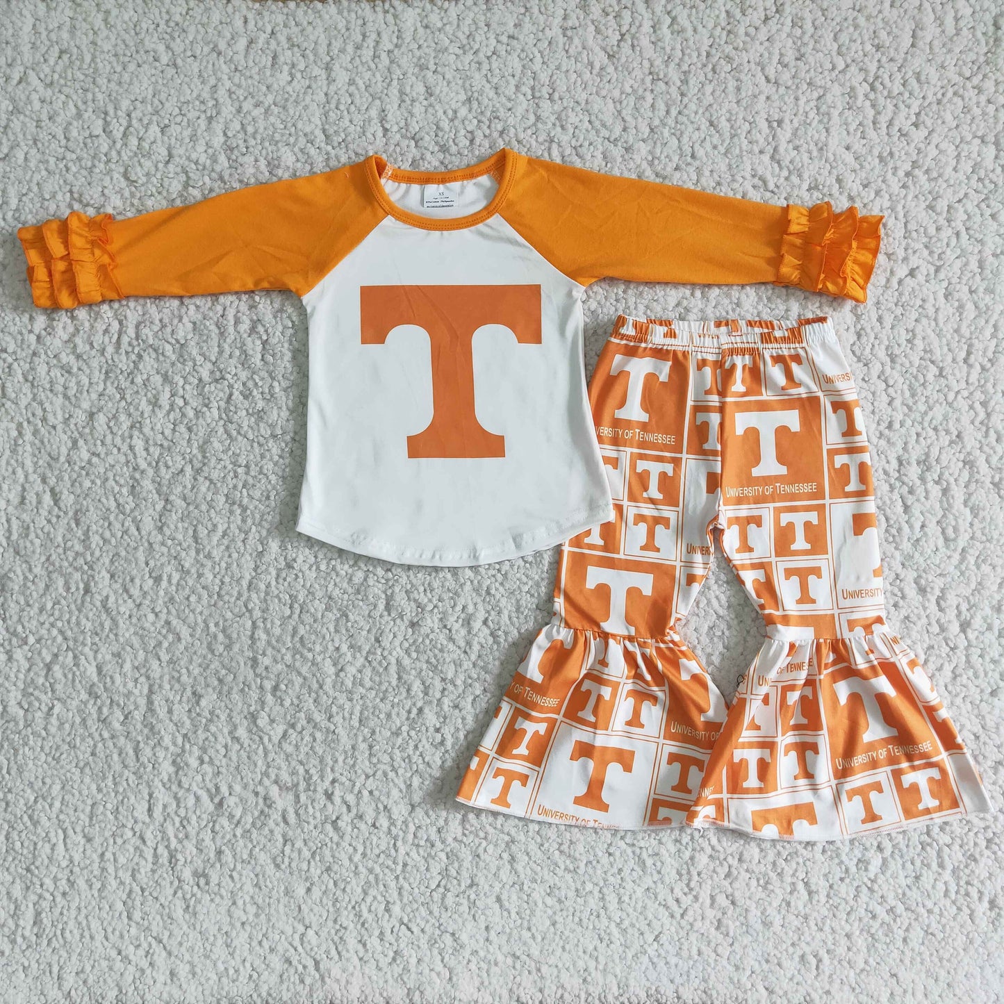 T orange outfits