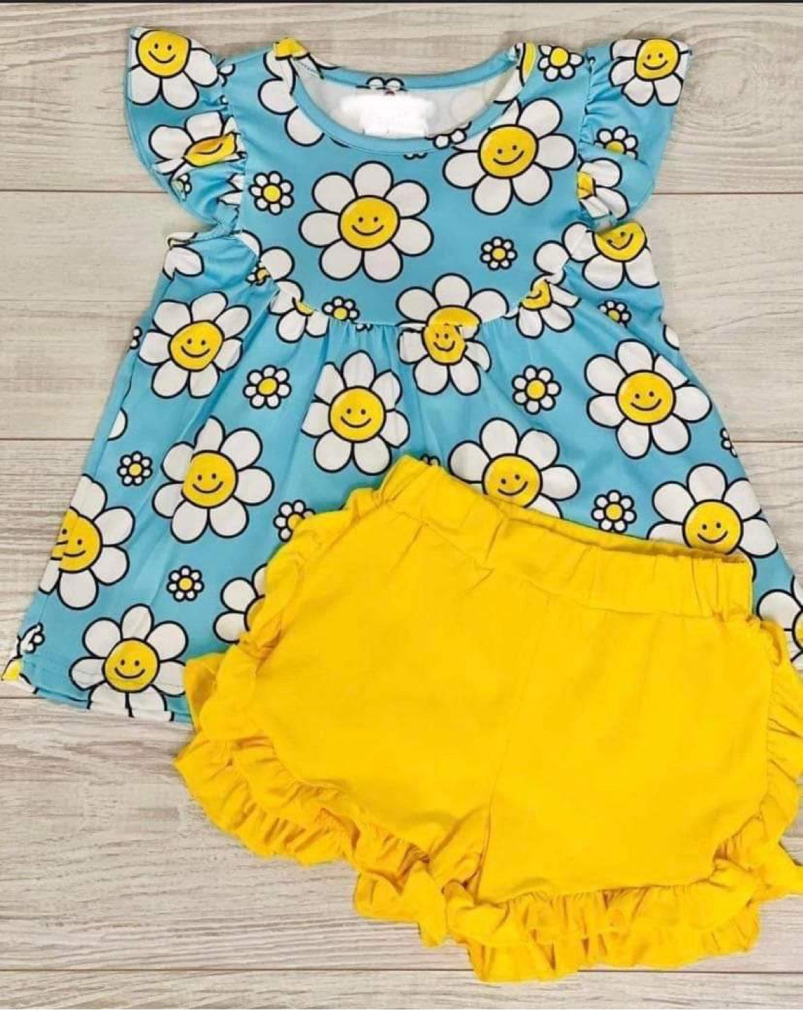 Sunflowers summer outfits